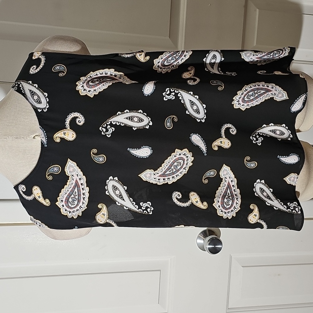 Paisley Print Navy Blue Sleeveless Top. By Loft. Large P. 2 little Bows In Back.